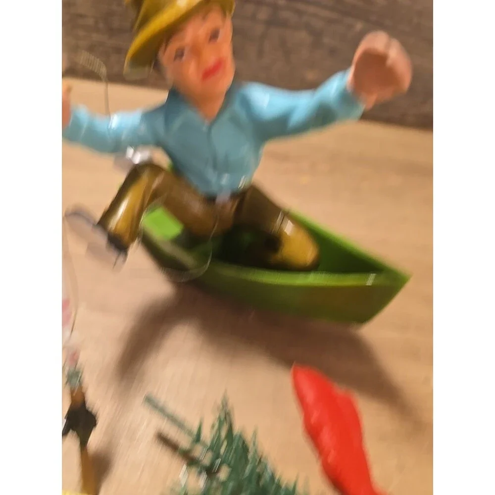 Wilton 1978 Cake Topper Fisherman in Boat w/Pole & Fish “Frustrated Fisherman”